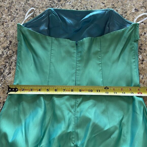 Jessica McClintock Green Strapless Prom Dress - Picture 6 of 10